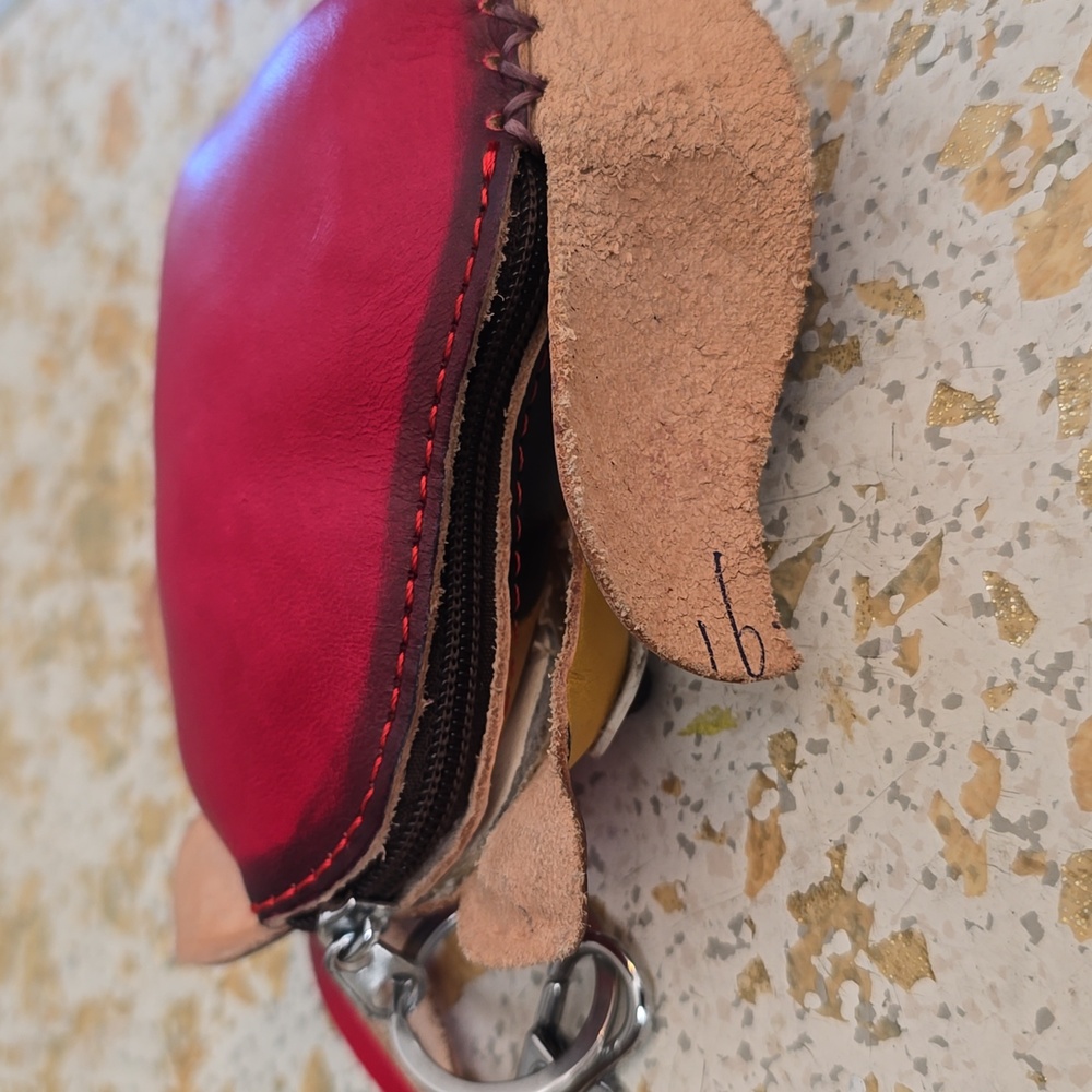 Leather Fox Keychain - Picture 2 of 4